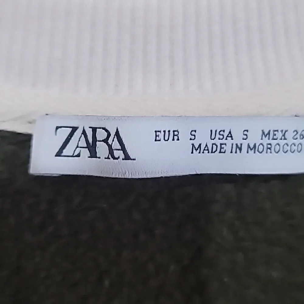 ZARA Women's Green Oversized Sweater  Sz Small